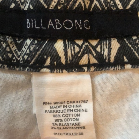 Billabong Shorts Size 30 Distressed Short Lace Tie in Front Unique - Picture 2 of 6